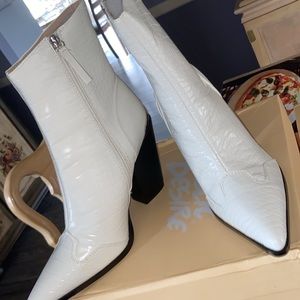Brand new white boots